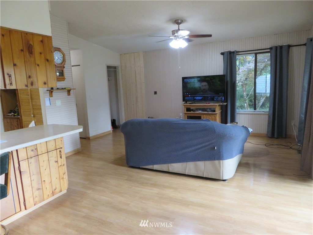 571 East Capital Prairie Road Shelton, WA 98584 - Photo 10 of 20 Gallery Image 10