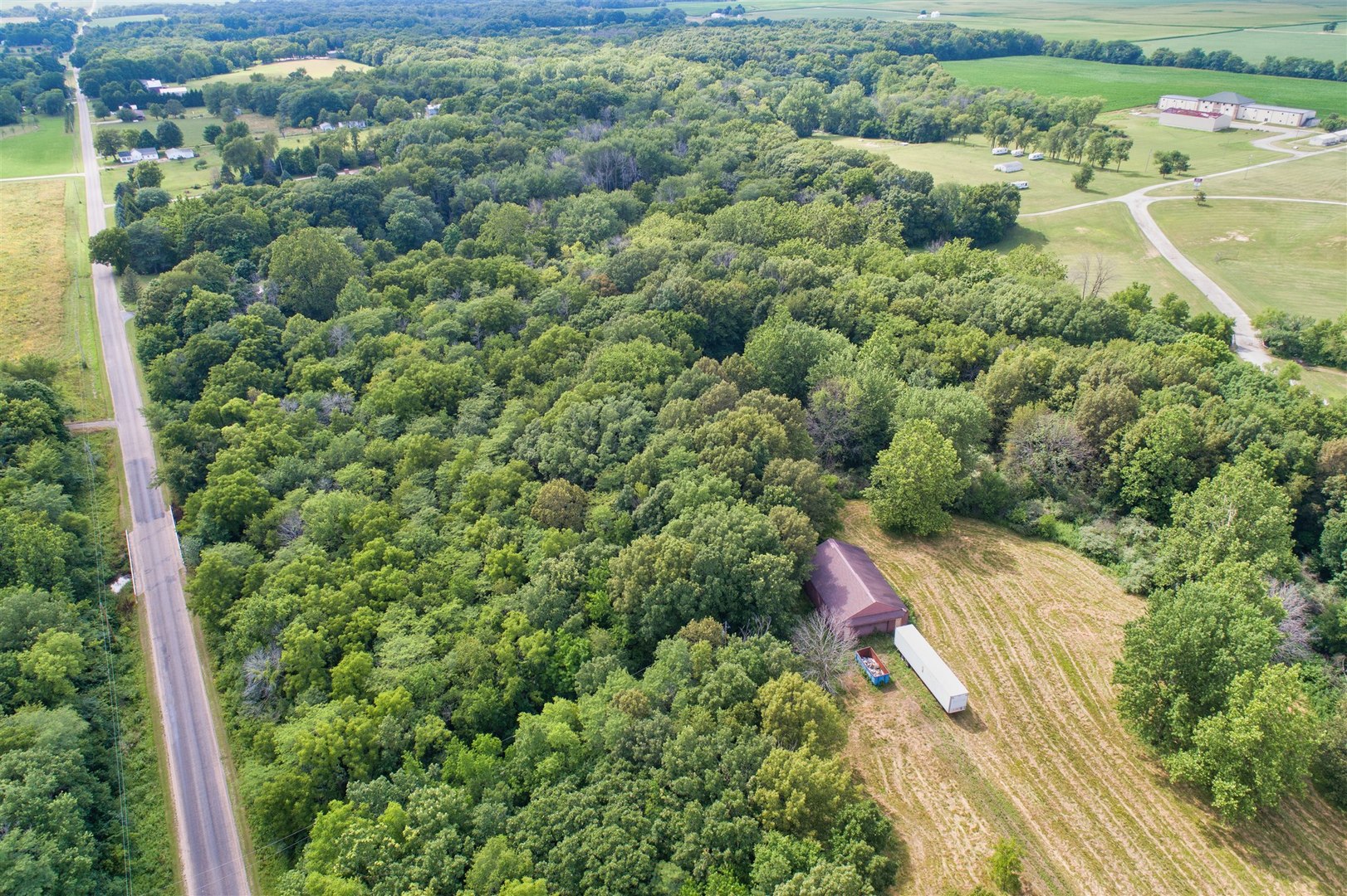 1400-north Rd Carl Springs Road Wapella, IL 61777 - Photo 13 of 23