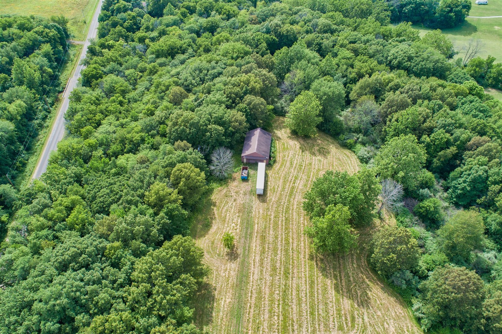 1400-north Rd Carl Springs Road Wapella, IL 61777 - Photo 17 of 23