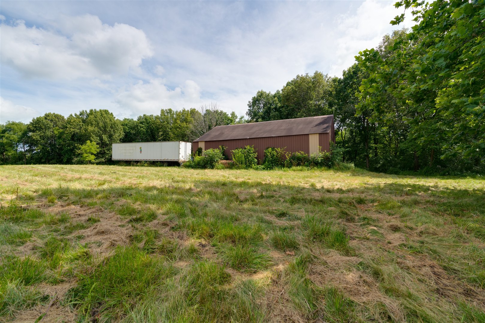 1400-north Rd Carl Springs Road Wapella, IL 61777 - Photo 7 of 23