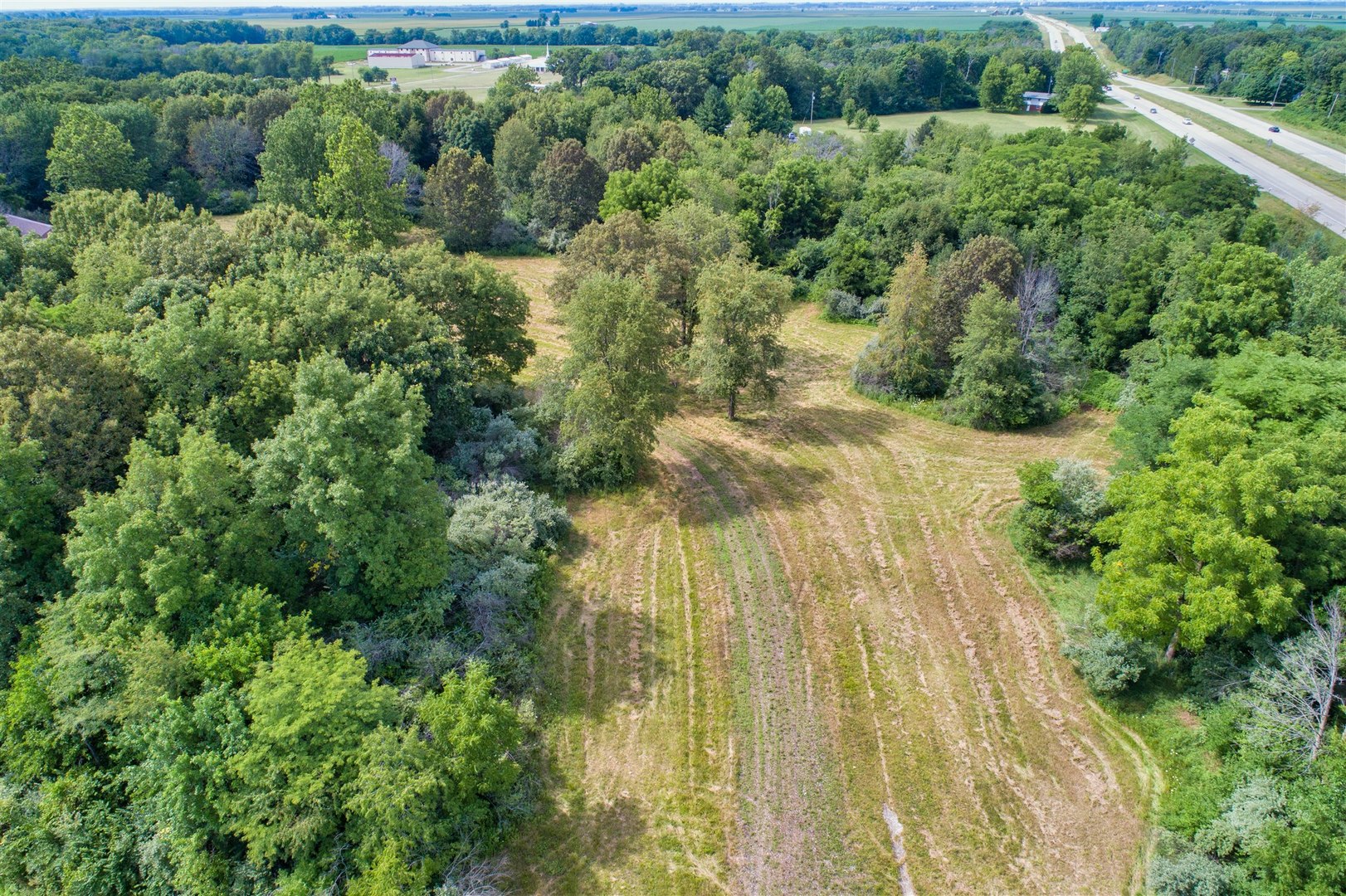 1400-north Rd Carl Springs Road Wapella, IL 61777 - Photo 9 of 23