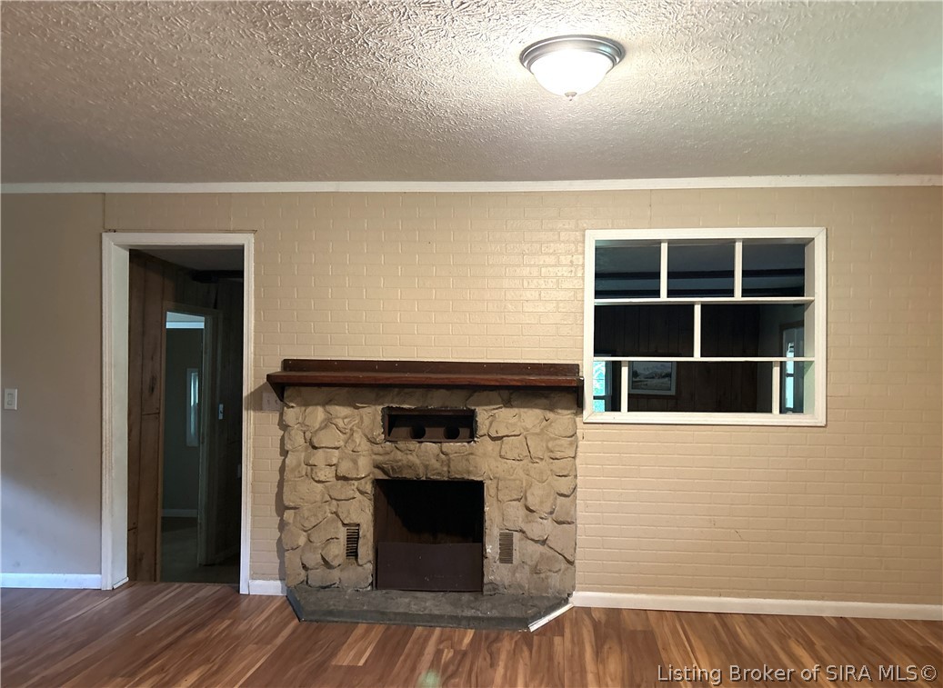 952 East Booe Road Austin, IN 47102 - Photo 2 of 22 Gallery Image 2