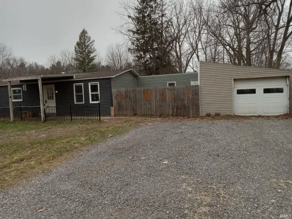 $150,000 | 59255 Hollywood Boulevard, South Bend, IN 46614