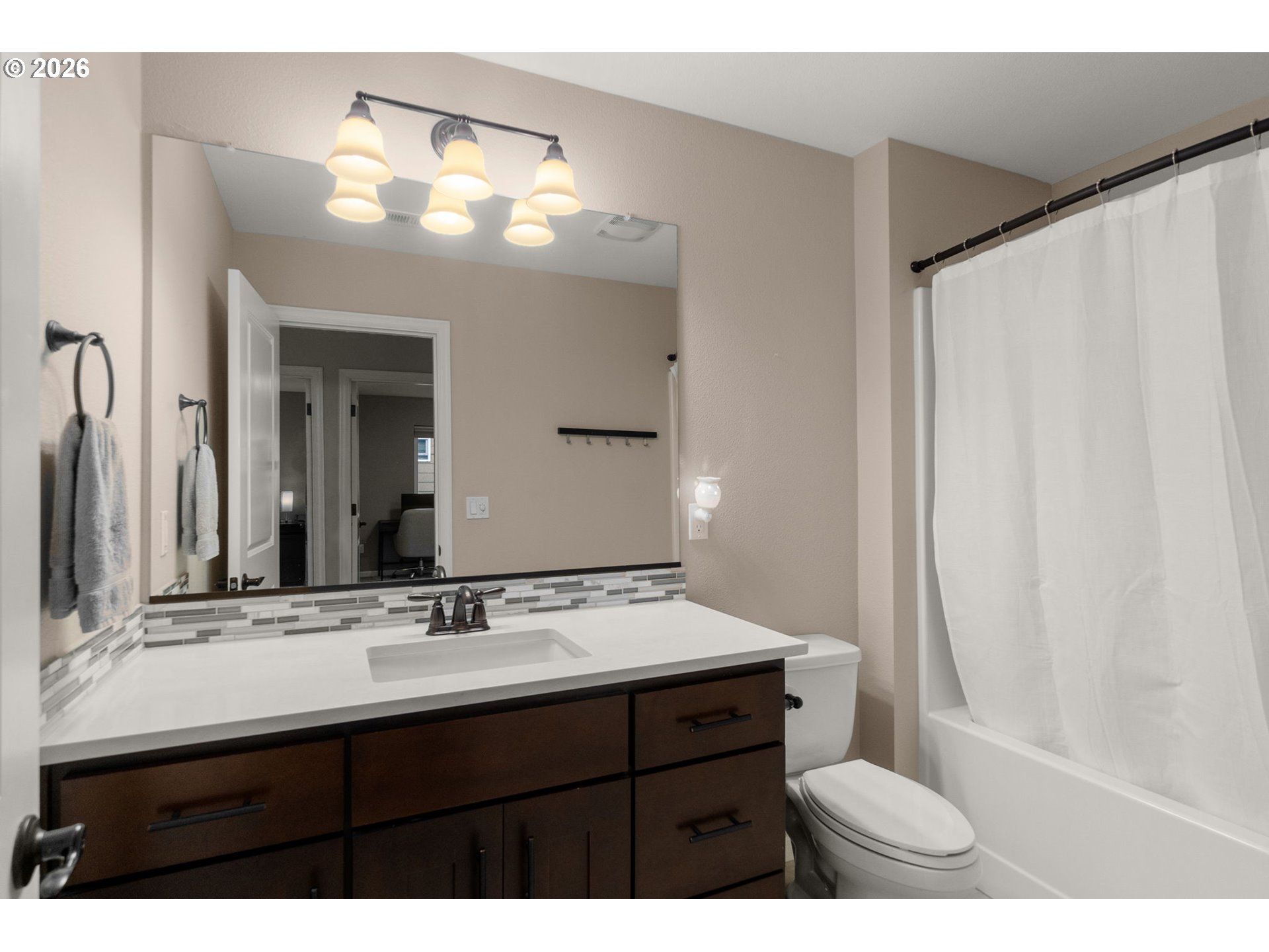 15926 Northwest Rossetta Street Portland, OR 97229 - Photo 19 of 35