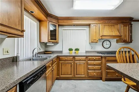 $490,000 | 1145 Papworth Avenue, Metairie, LA 70005