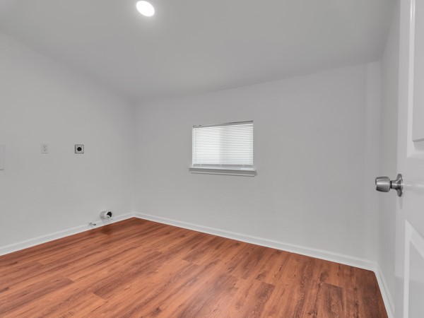 2826 Hopper Road Houston, TX 77093 - Photo 7 of 12