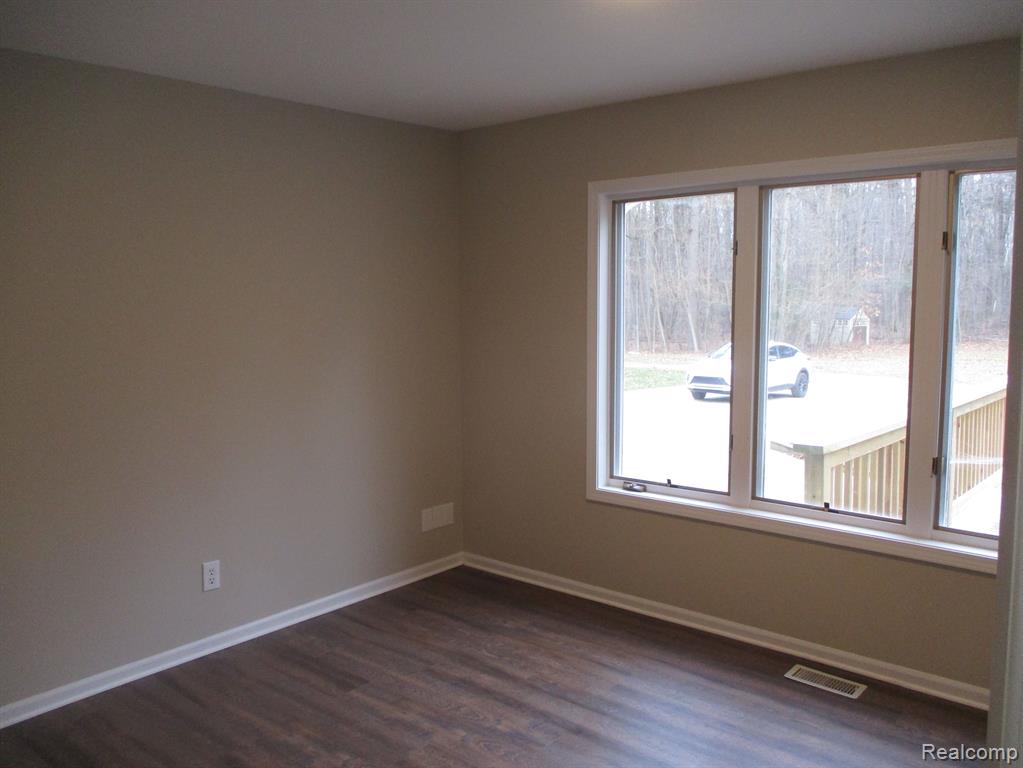 7050 Trumble Road St. Clair, MI 48079 - Photo 11 of 24