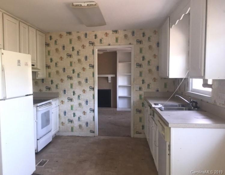 1308 Rama Road, Unit 61 Charlotte, NC 28211 - Photo 11 of 15 Gallery Image 11