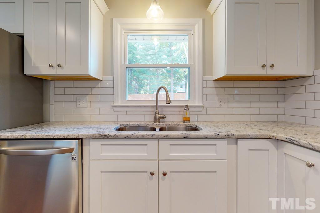 5321 Edgewood Road Raleigh, NC 27609 - Photo 15 of 28