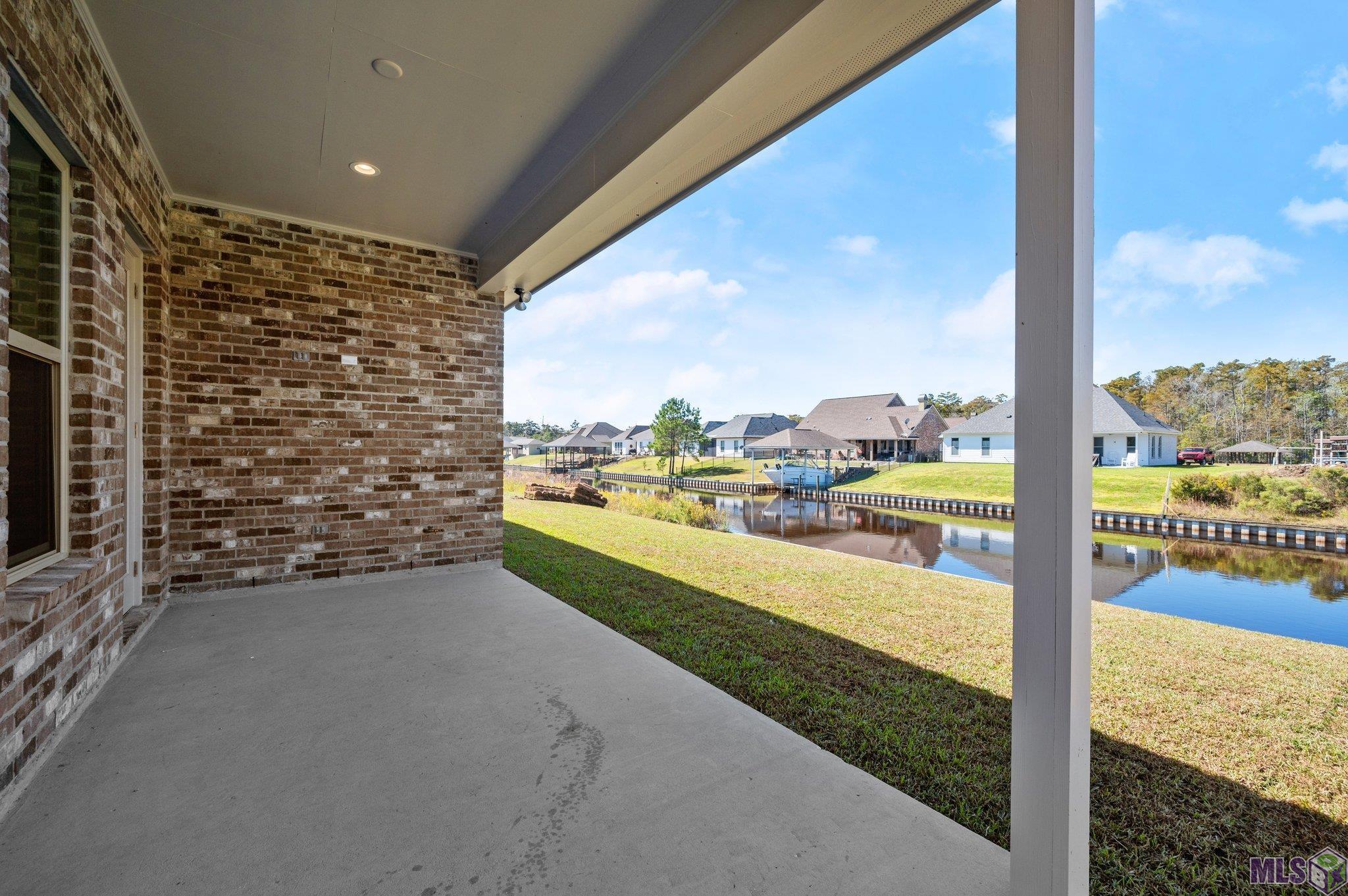 21425 Blue Fin Drive Springfield, LA 70462 - Photo 24 of 26