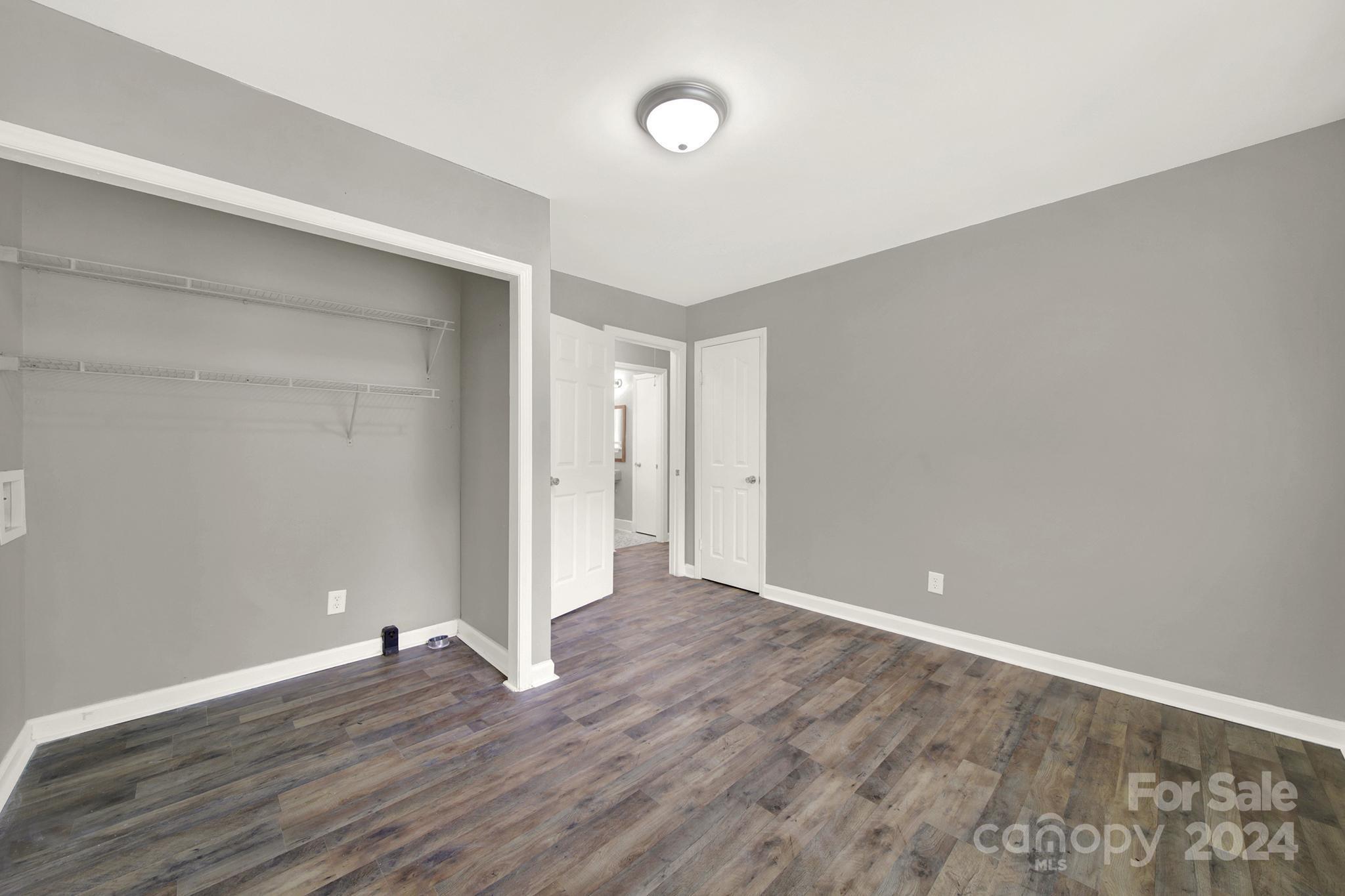 4808 Hidden Valley Road Charlotte, NC 28213 - Photo 12 of 31 Gallery Image 12