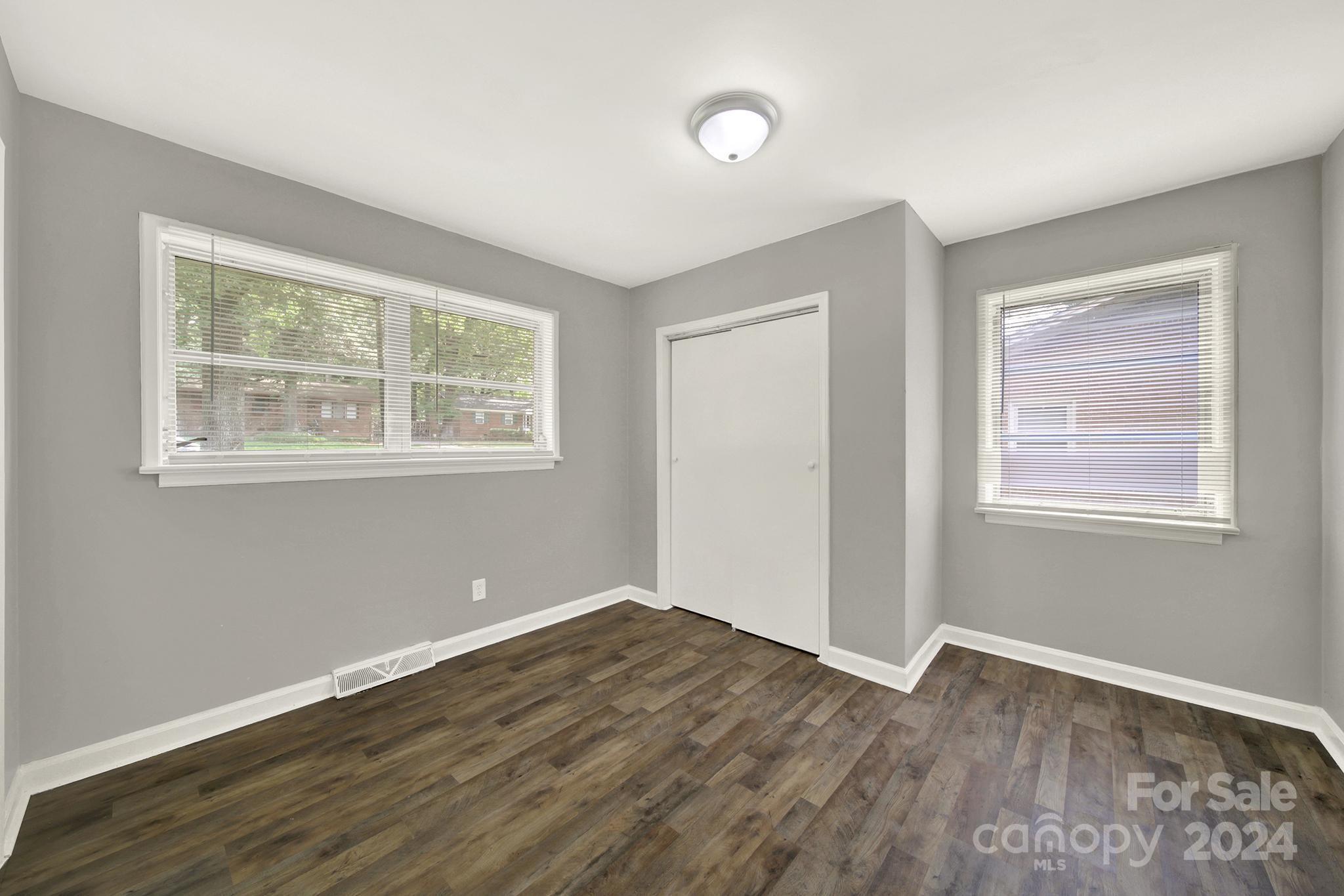 4808 Hidden Valley Road Charlotte, NC 28213 - Photo 14 of 31 Gallery Image 14