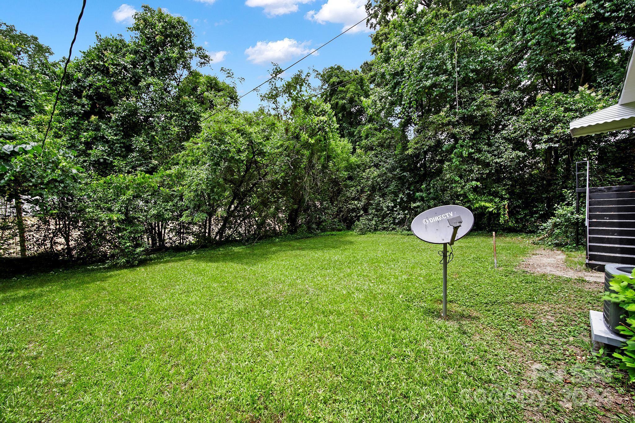 4808 Hidden Valley Road Charlotte, NC 28213 - Photo 24 of 31 Gallery Image 24
