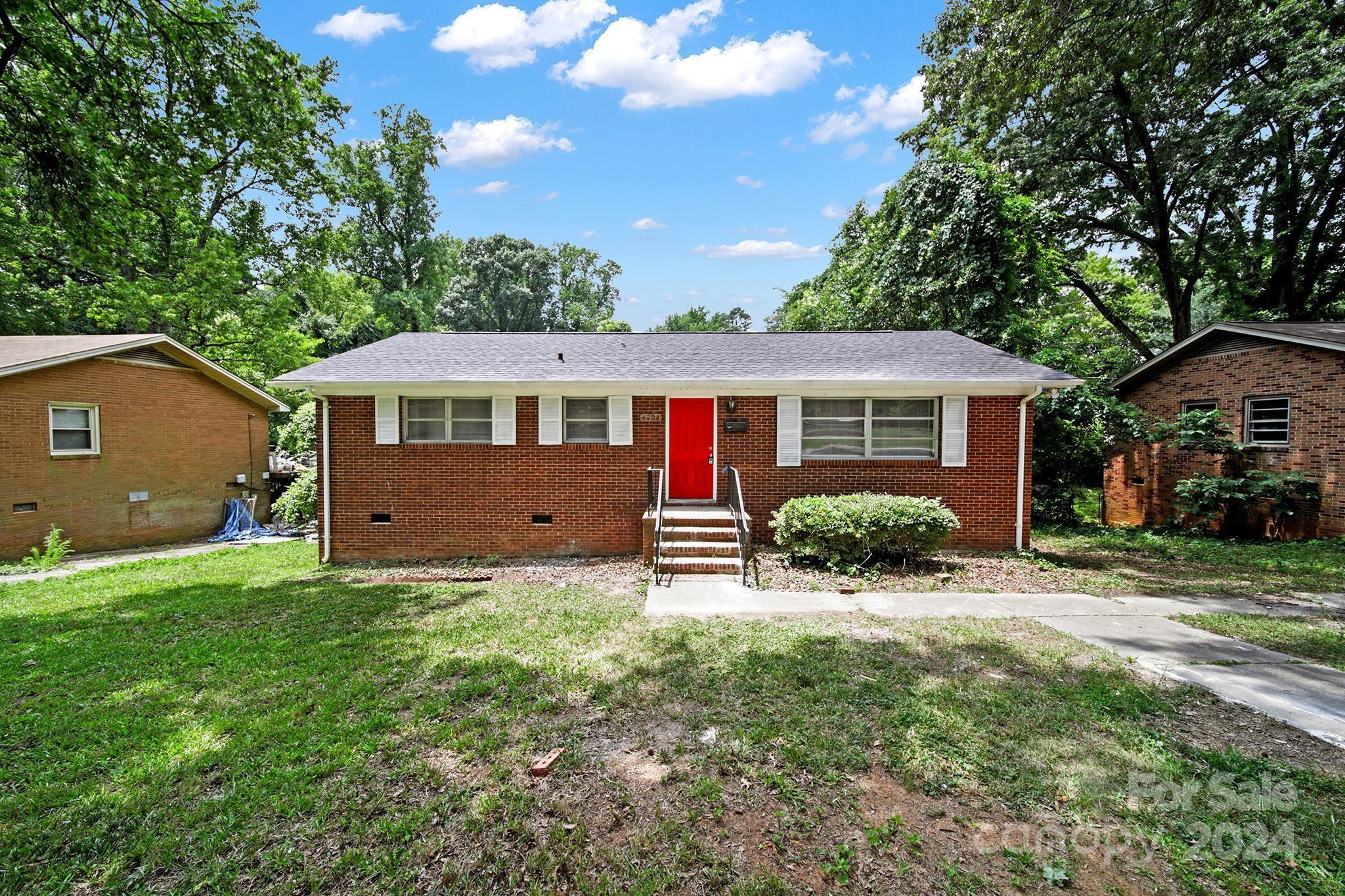 4808 Hidden Valley Road Charlotte, NC 28213 - Photo 25 of 31 Gallery Image 25