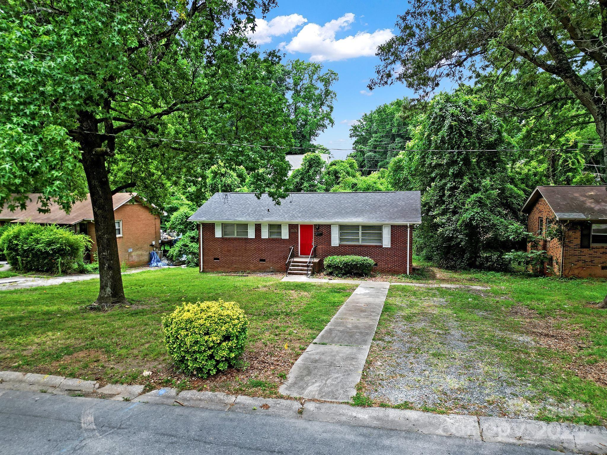 4808 Hidden Valley Road Charlotte, NC 28213 - Photo 29 of 31 Gallery Image 29