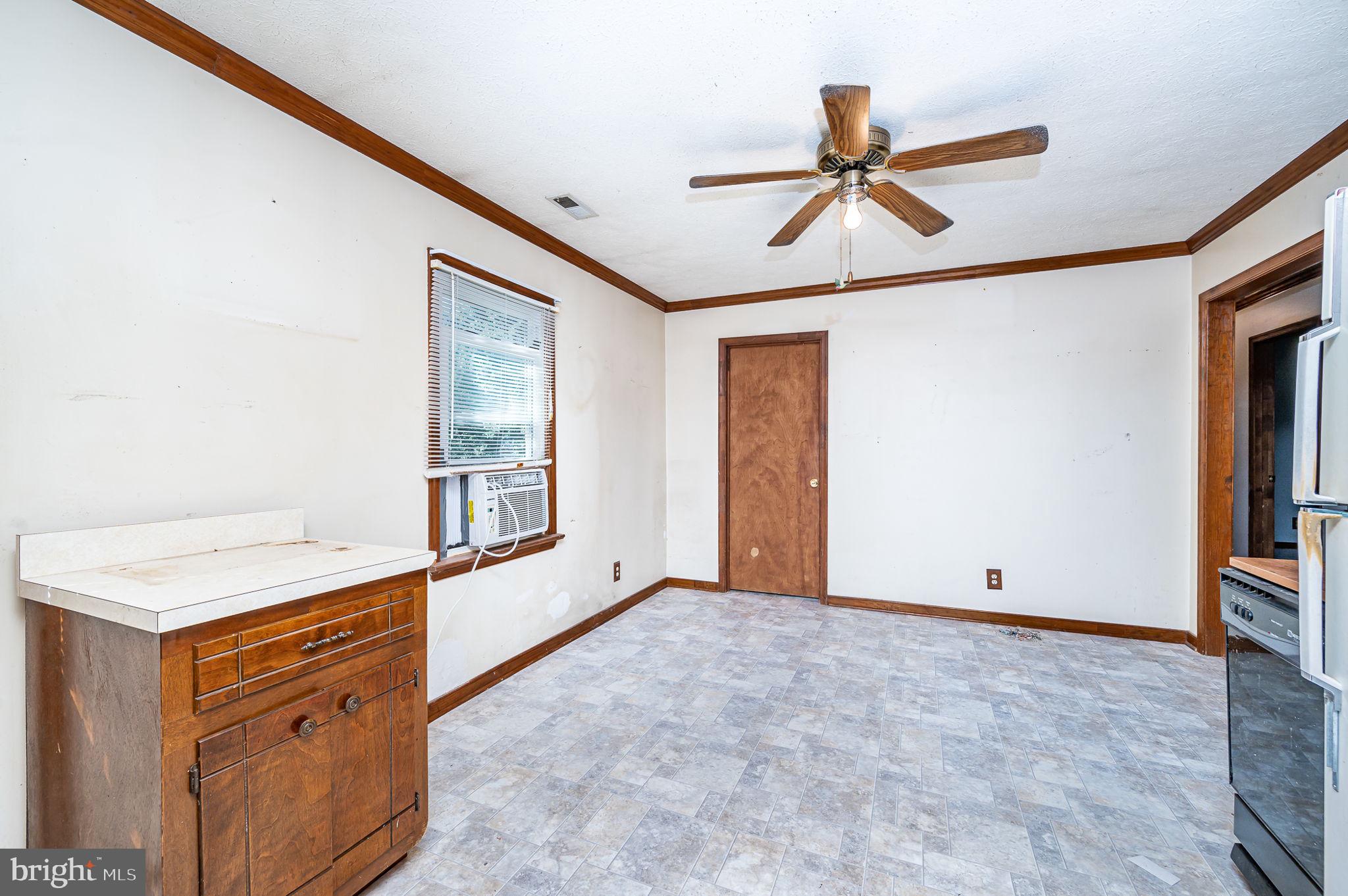26 Jackson Road Bumpass, VA 23024 - Photo 13 of 27 Dining Room