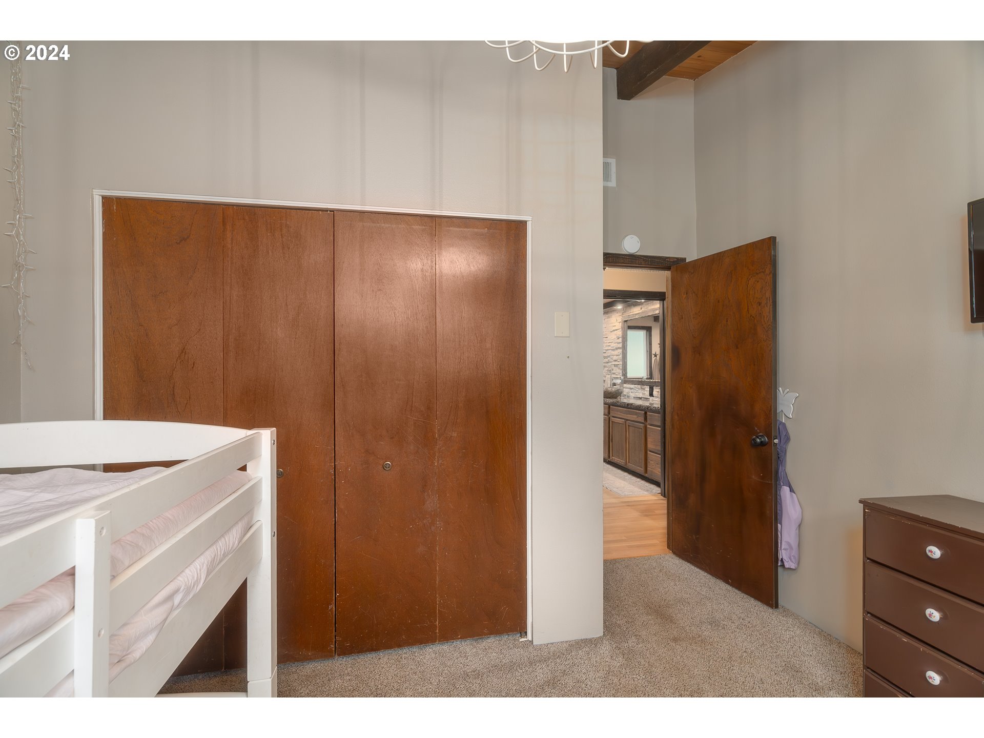 1335 Colonial Road Roseburg, OR 97471 - Photo 21 of 46 Gallery Image 21