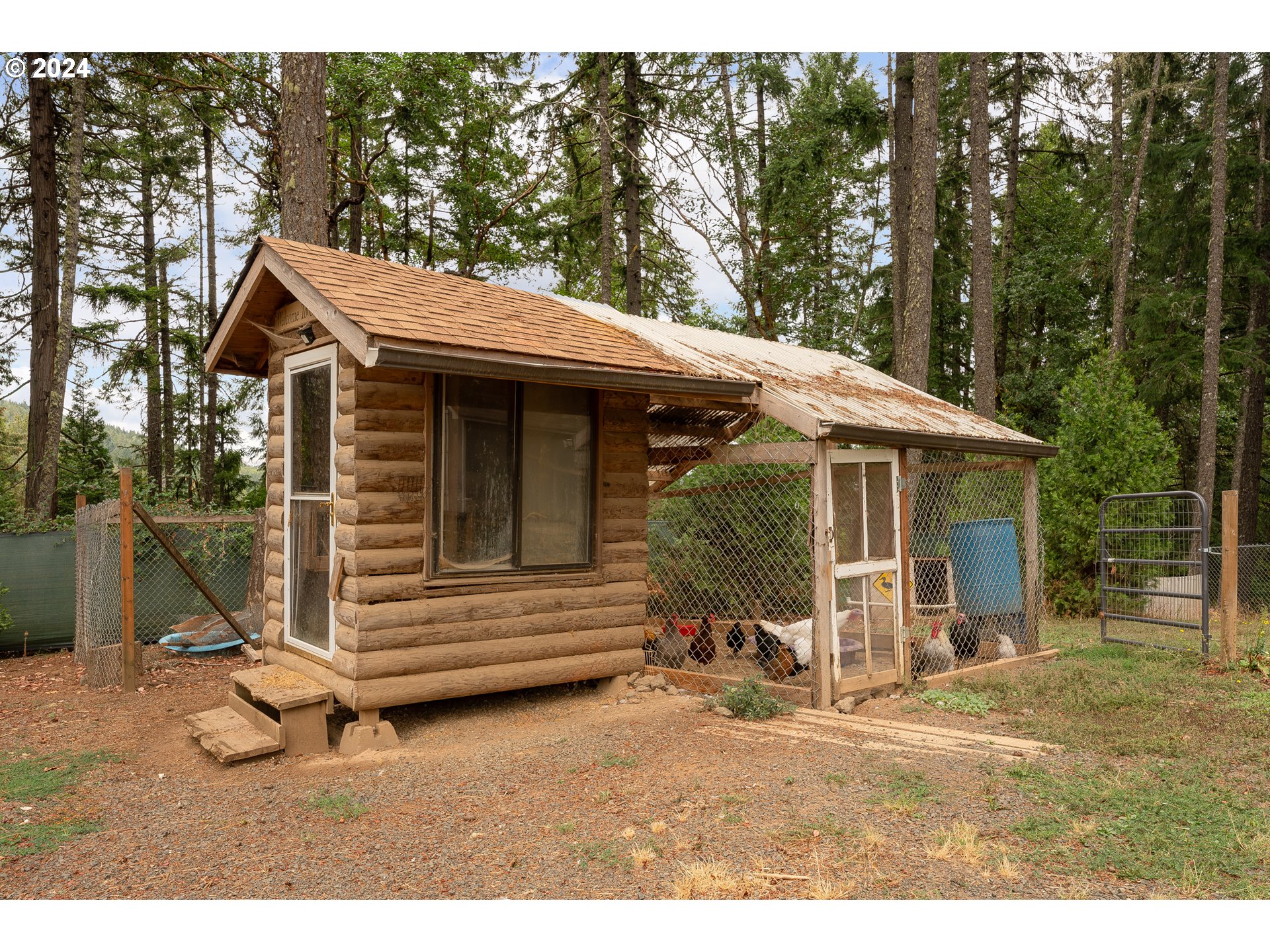 1335 Colonial Road Roseburg, OR 97471 - Photo 30 of 46 Gallery Image 30