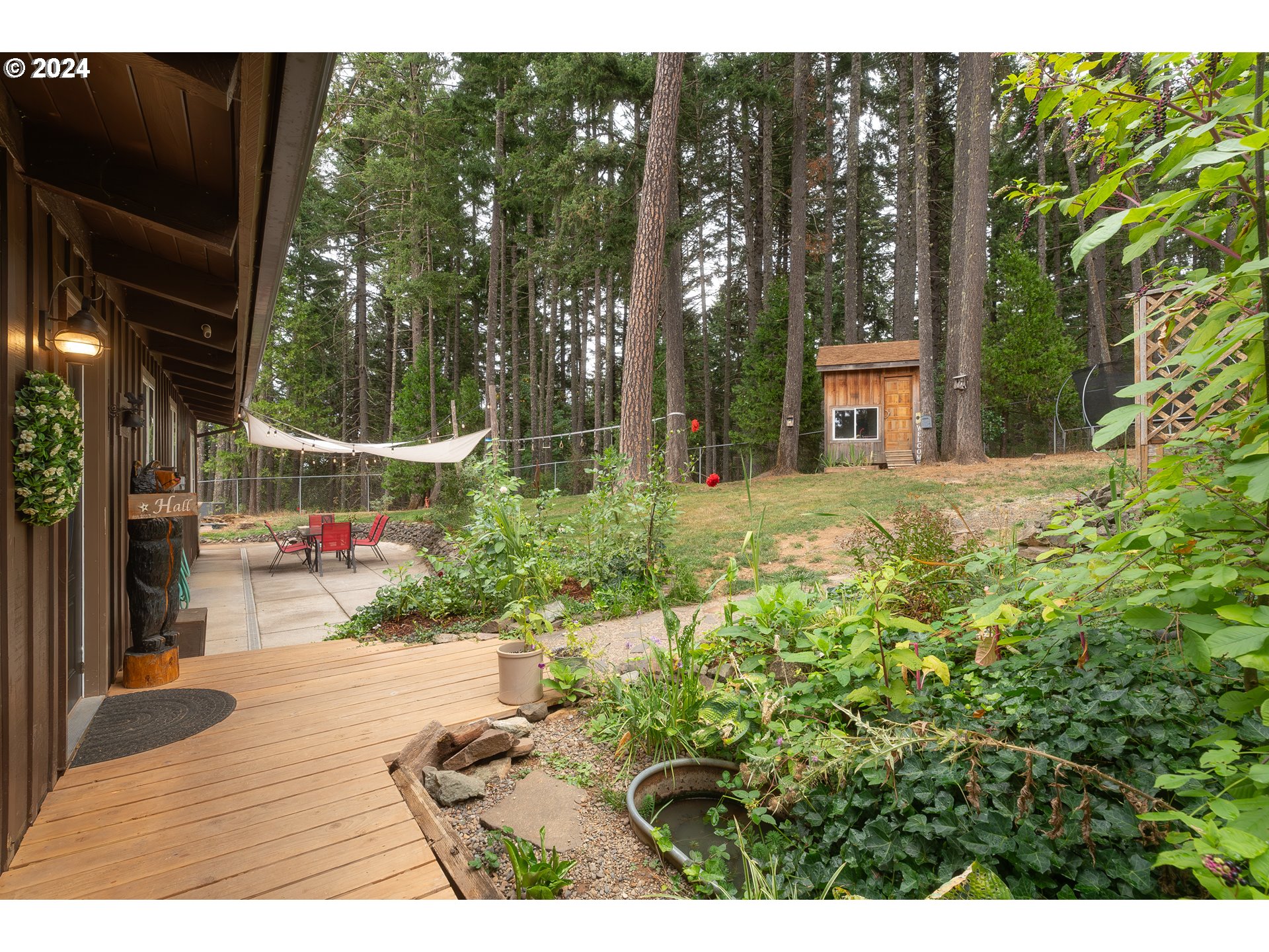 1335 Colonial Road Roseburg, OR 97471 - Photo 3 of 46 Gallery Image 3