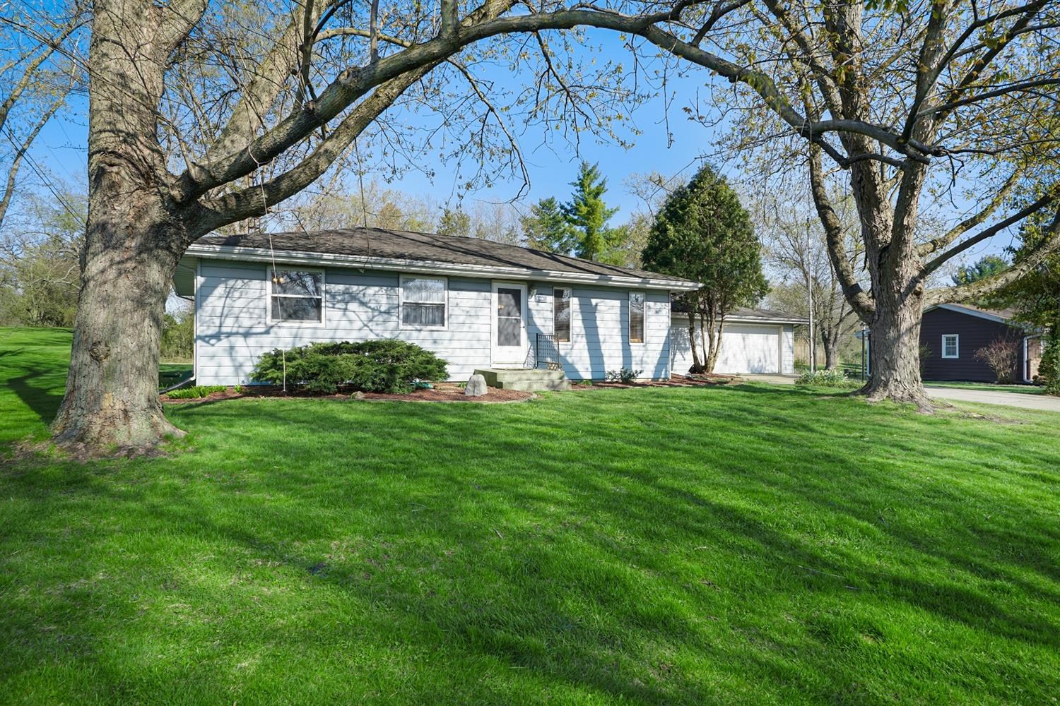 205 Timothy Road Valparaiso, IN 46385 - Photo 1 of 26 1500x1000