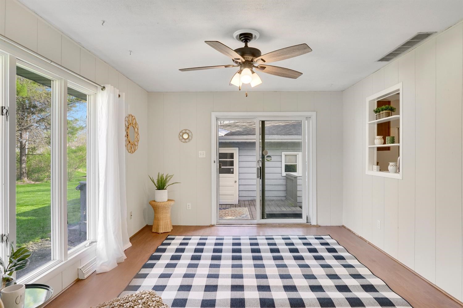 205 Timothy Road Valparaiso, IN 46385 - Photo 17 of 26 1500x1000