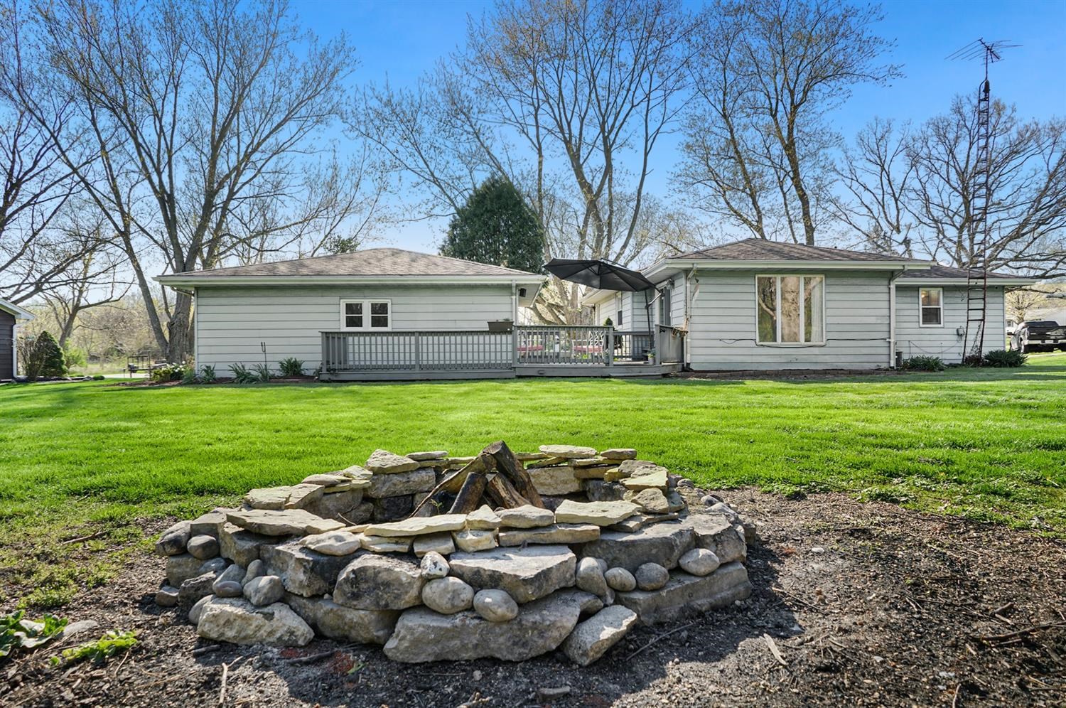 205 Timothy Road Valparaiso, IN 46385 - Photo 23 of 26 1500x996