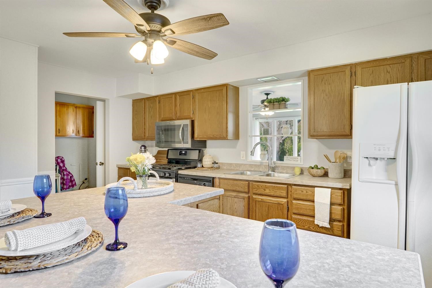 205 Timothy Road Valparaiso, IN 46385 - Photo 6 of 26 1500x1000