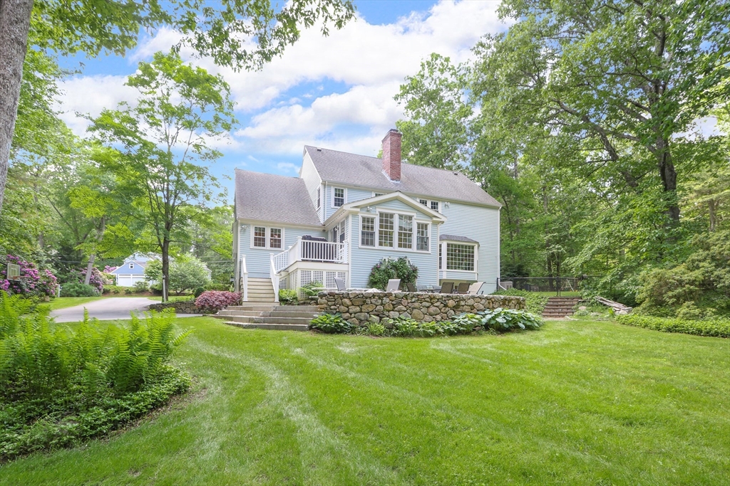 70 Russett Hill Road Sherborn, MA 01770 - Photo 4 of 36 Gallery Image 4
