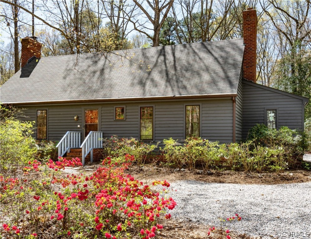 14510 Happy Hill Road Chester, VA 23831 - Photo 2 of 27 Gallery Image 2