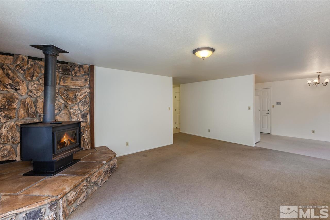 3952 Kentwood Court Reno, NV 89503 - Photo 11 of 25 Photo 11