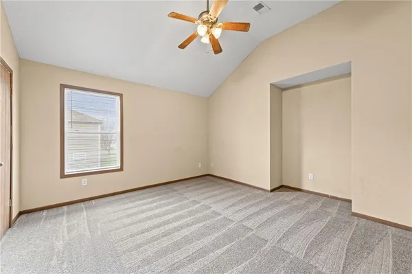 $225,000 | 1640 Southwest Madison Street, Lee's Summit, MO 64081