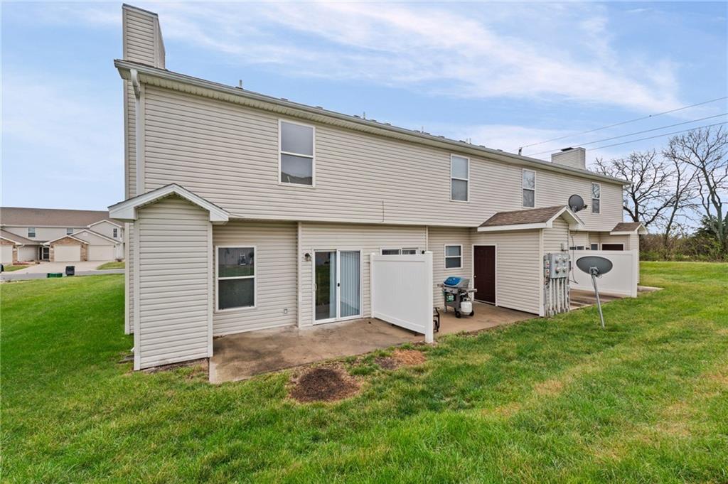 1640 Southwest Madison Street Lee's Summit, MO 64081 - Photo 26 of 37