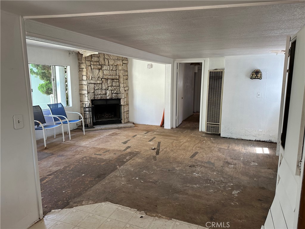 58 Riversea Road Seal Beach, CA 90740 - Photo 11 of 11 Gallery Image 11