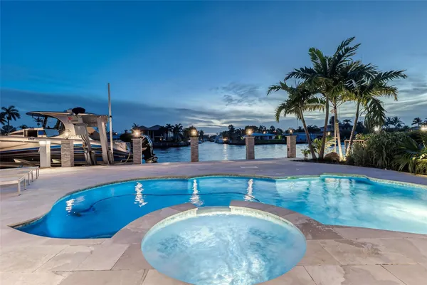 $22,000 | 2005 North Riverside Drive, Pompano Beach, FL 33062