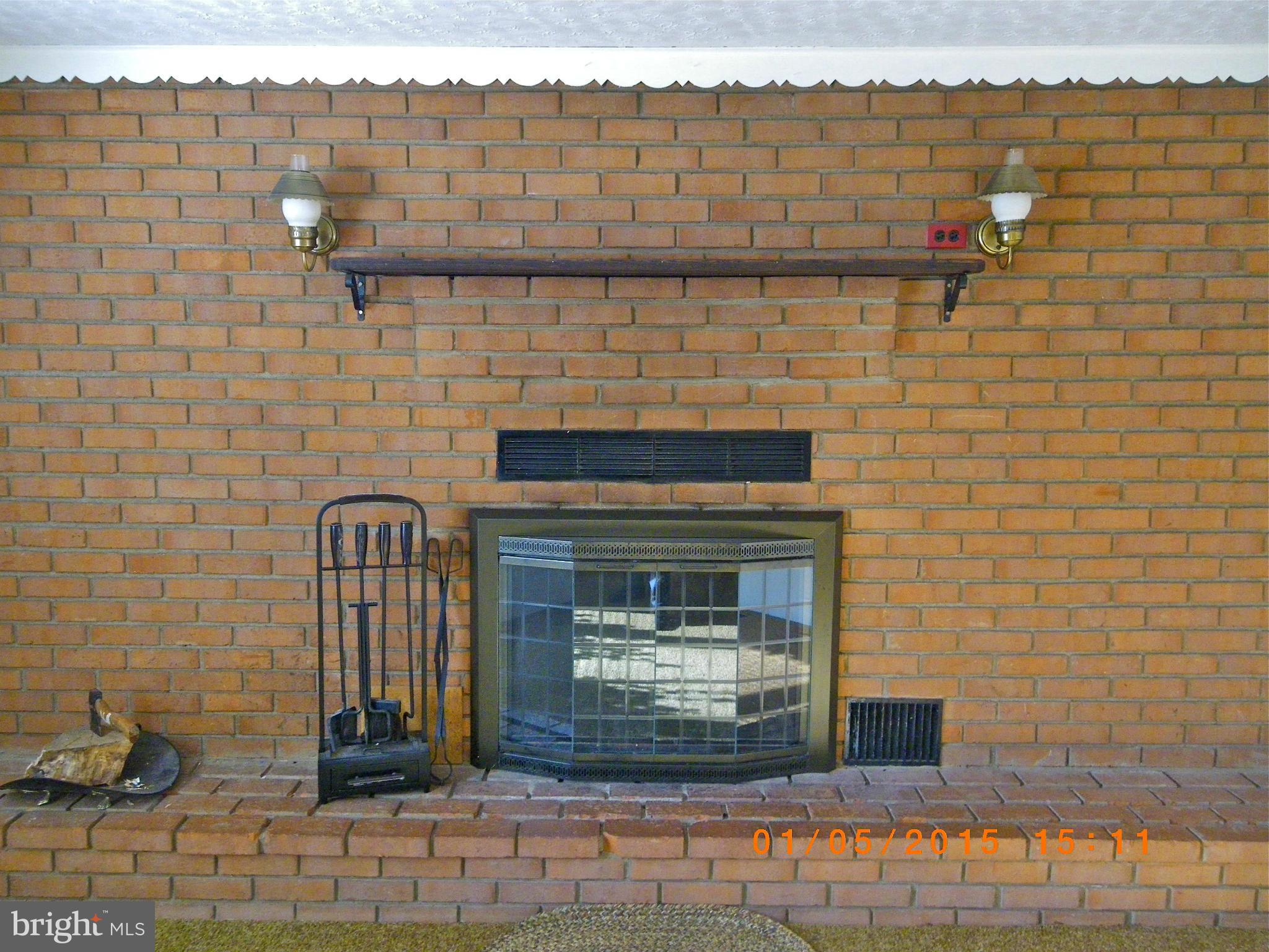 5347 Balls Mill Road Midland, VA 22728 - Photo 19 of 30 Family Room with Brick Wood-Burning Fireplace