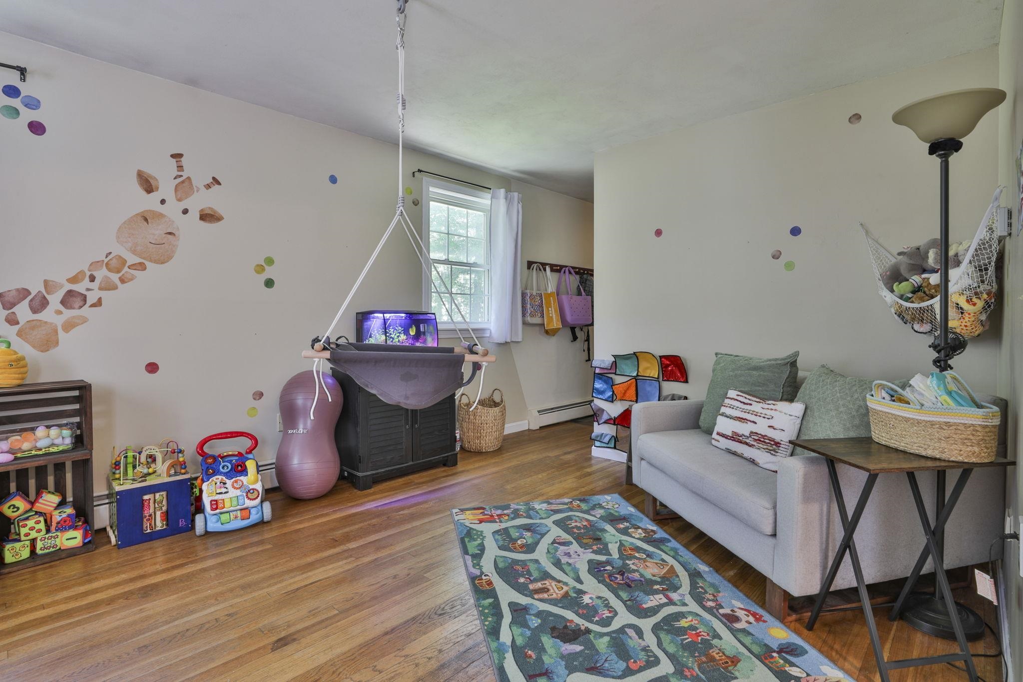 198 Wash Pond Road Hampstead, NH 03841 - Photo 10 of 31