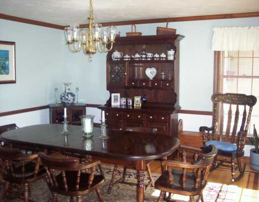 45 Mason Road Barrington, RI 02806 - Photo 5 of 8 Dining Room.