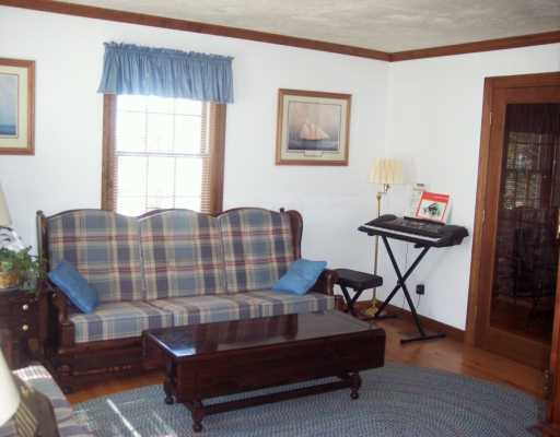 45 Mason Road Barrington, RI 02806 - Photo 6 of 8 Living Room.