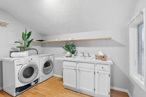 $319,900 | 5818 Emerson Avenue North, Brooklyn Center, MN 55430