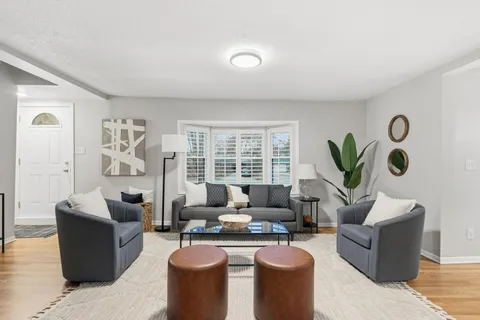 $319,900 | 5818 Emerson Avenue North, Brooklyn Center, MN 55430