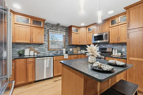 $319,900 | 5818 Emerson Avenue North, Brooklyn Center, MN 55430