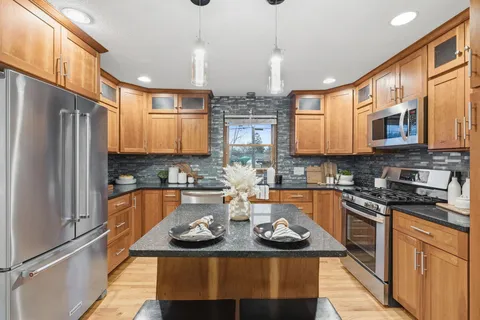 $319,900 | 5818 Emerson Avenue North, Brooklyn Center, MN 55430