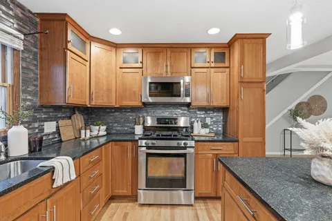 $319,900 | 5818 Emerson Avenue North, Brooklyn Center, MN 55430