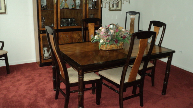380 Northgate Road Lindenhurst, IL 60046 - Photo 12 of 19 a view of a dining room with furniture and window