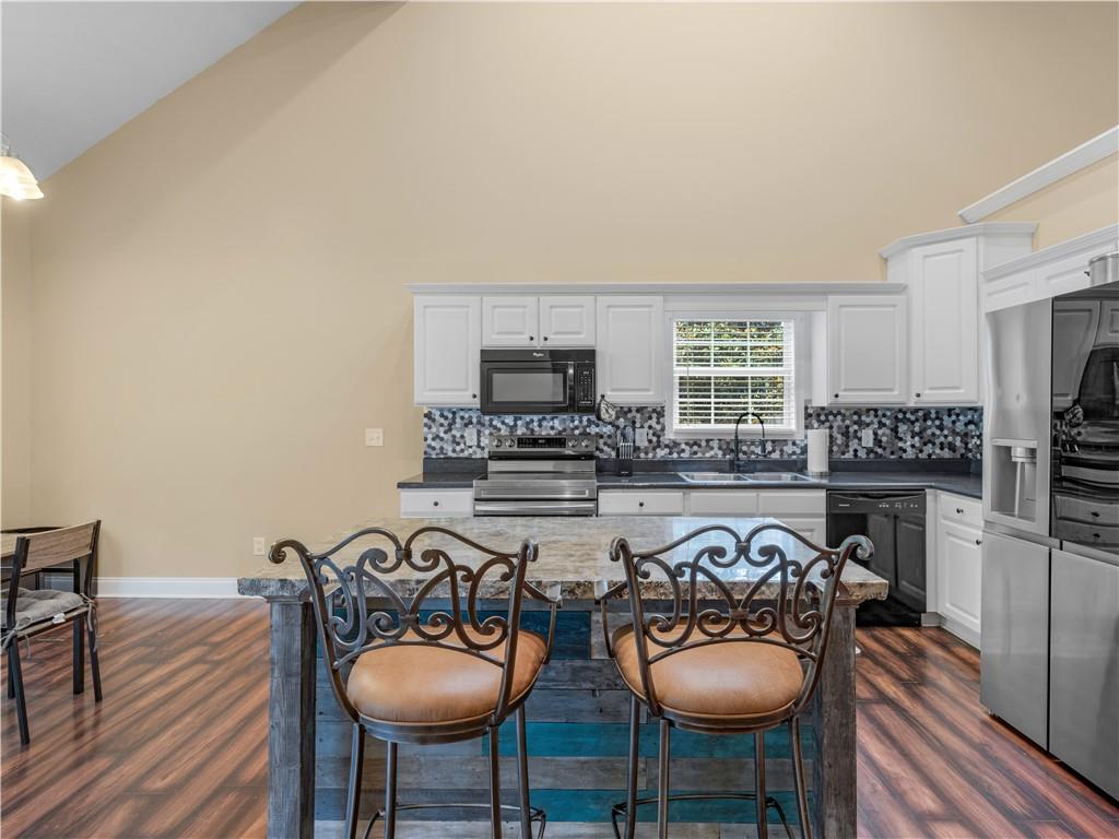 555 Huntington Trail Temple, GA 30179 - Photo 16 of 47
