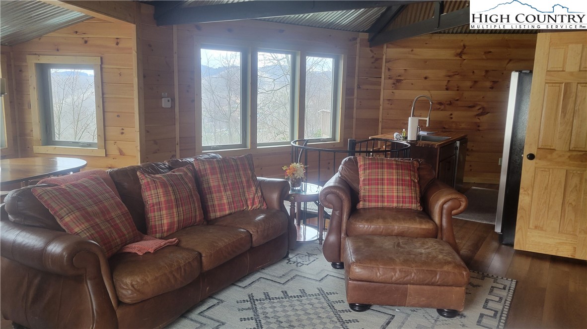 625 Briarcliff Road Sugar Mountain, NC 28604 - Photo 6 of 11