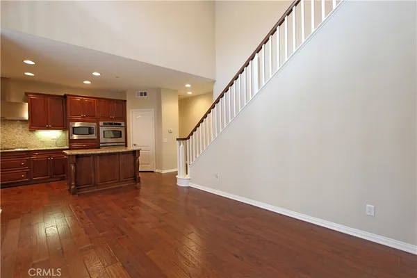 $5,500 | 39 Bamboo, Irvine, CA 92620