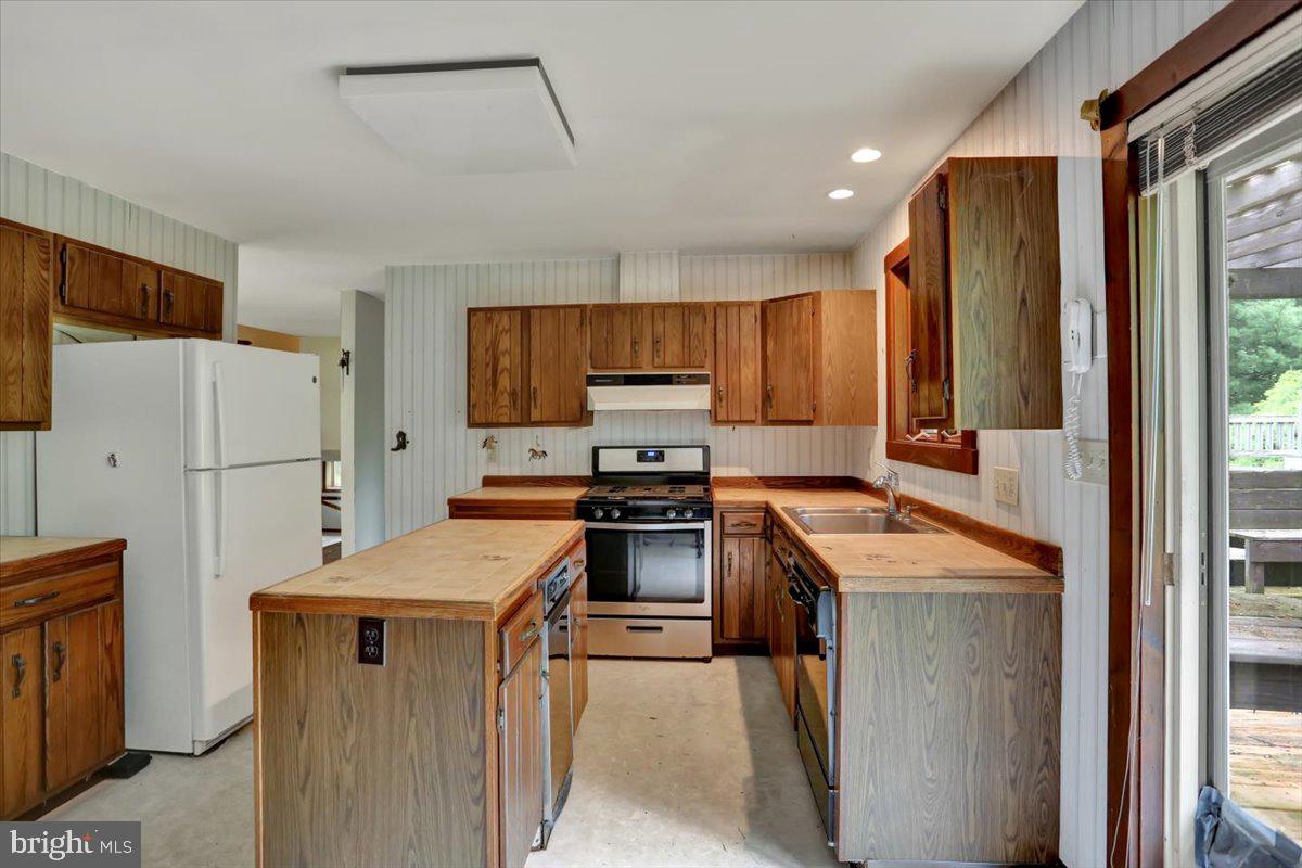 1184 Reservoir Road Honey Brook, PA 19344 - Photo 8 of 22 Gallery Image 8