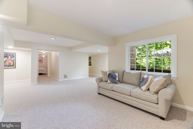 $1,680,000 | 1207 Meadow Green Lane, McLean, VA 22102