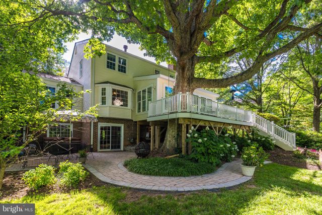$1,680,000 | 1207 Meadow Green Lane, McLean, VA 22102